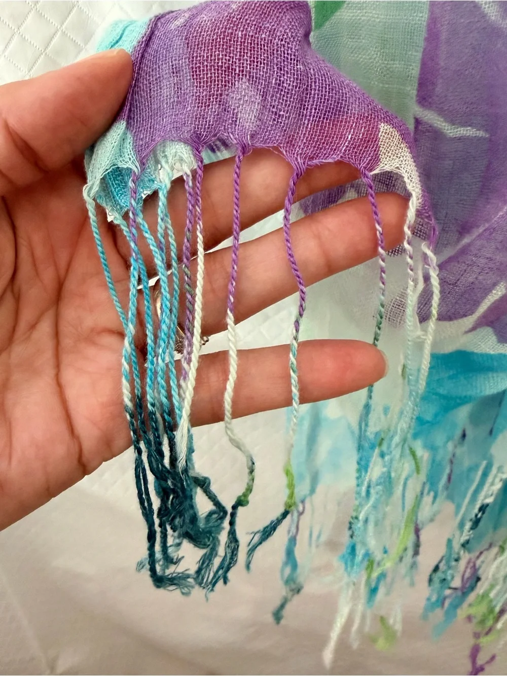 Lightweight Floral Print Scarf in Blue & Purple
